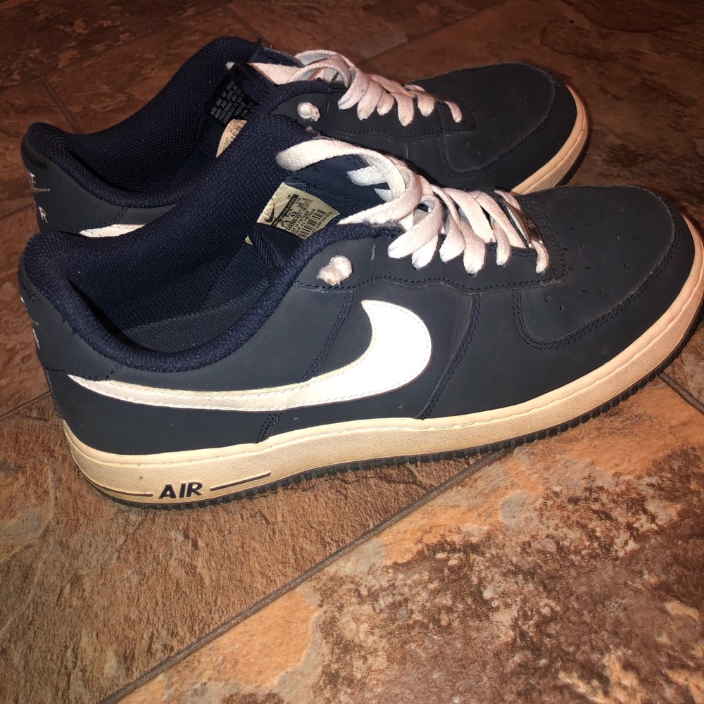 Nike Air Force 1